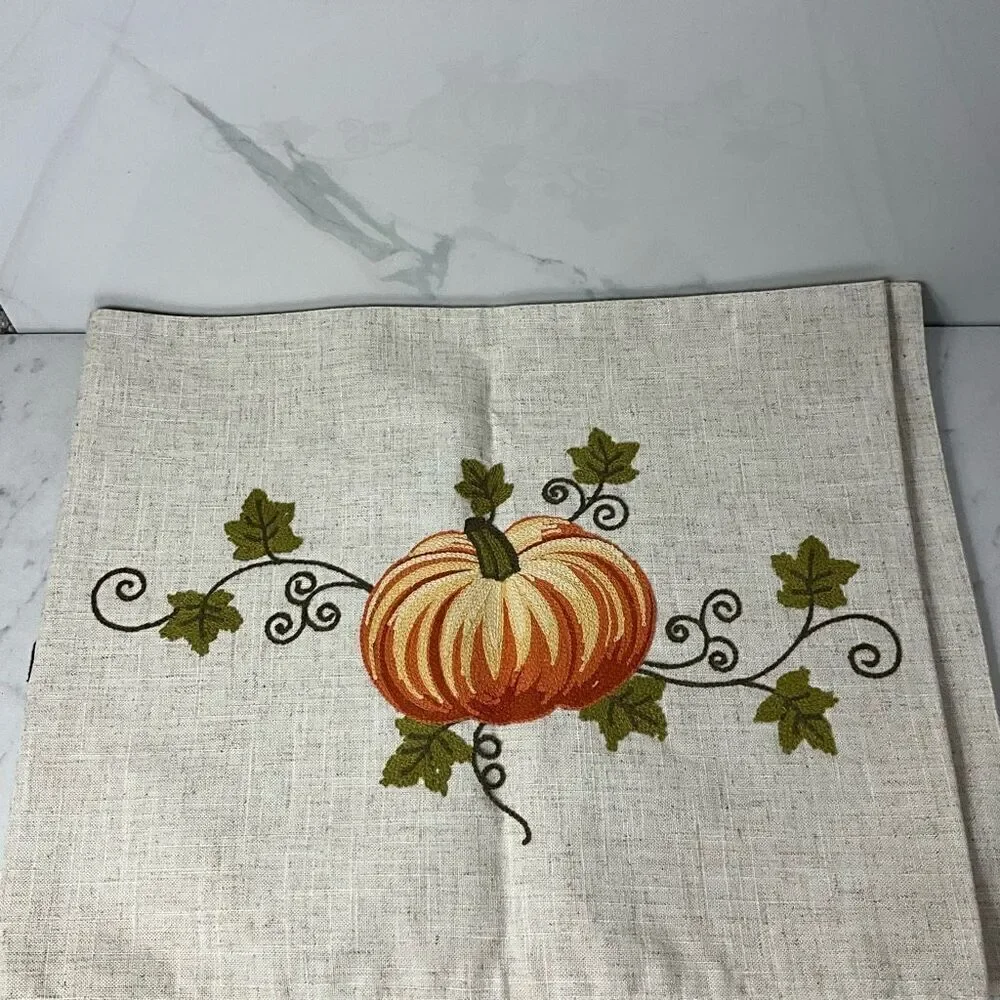 INSPIRED TREASURES Pumpkin Embroidered Table Runner